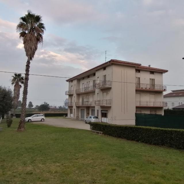 Casa A Due Passi Dal Mare Appartement Cupra Marittima Buitenkant foto